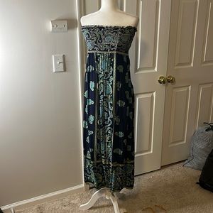 Strapless maxi sundress